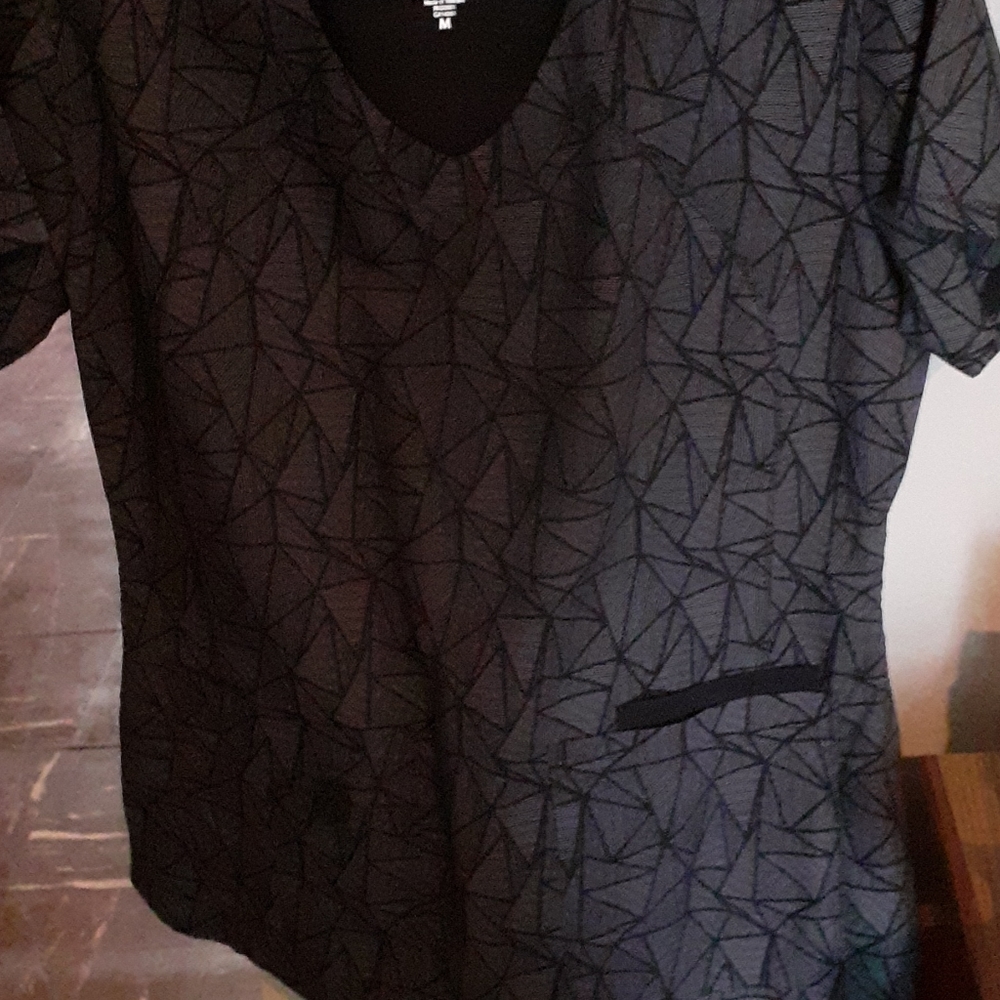 Scrub top